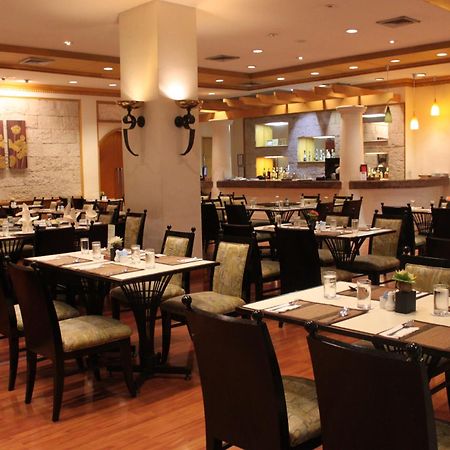 Chon Inter Hotel Чонбури Екстериор снимка
