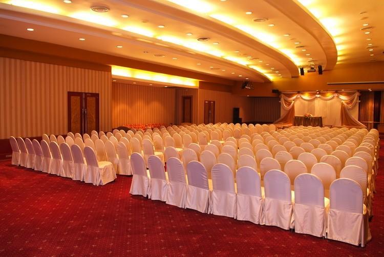 Chon Inter Hotel Чонбури Бизнес снимка