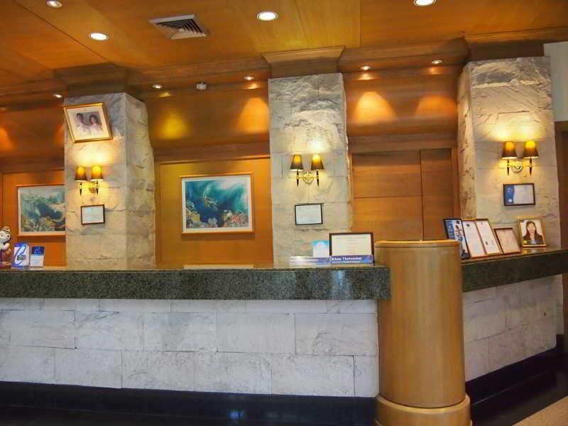 Chon Inter Hotel Чонбури Екстериор снимка